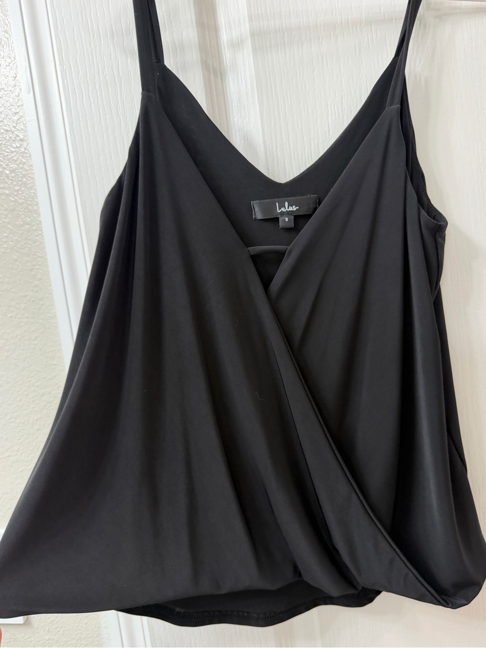 Lulu's Black Strapless Draped V-Neck Cami Tank